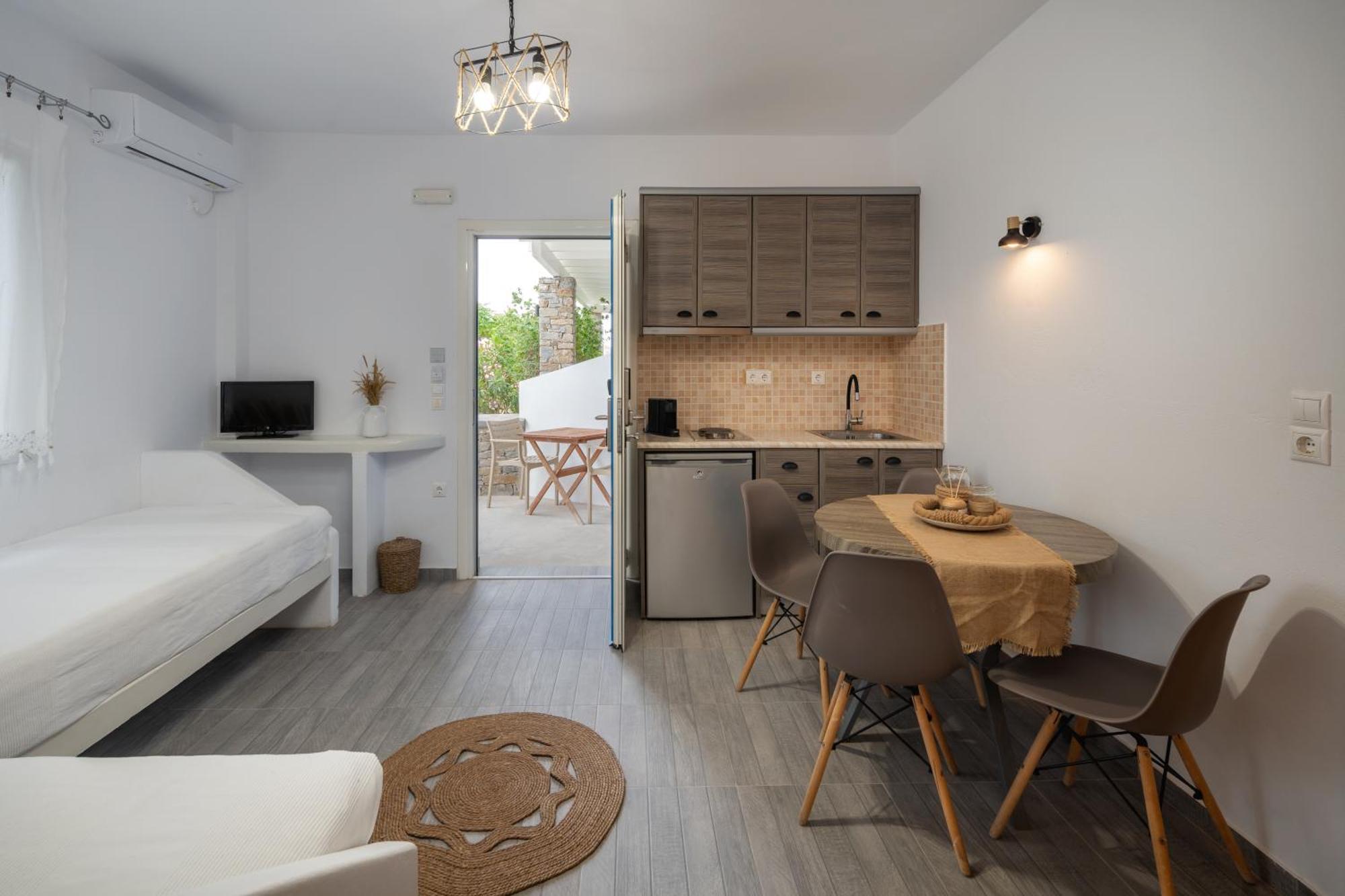 Dorkas Luxury Rooms&Apartments Livadakia Dış mekan fotoğraf