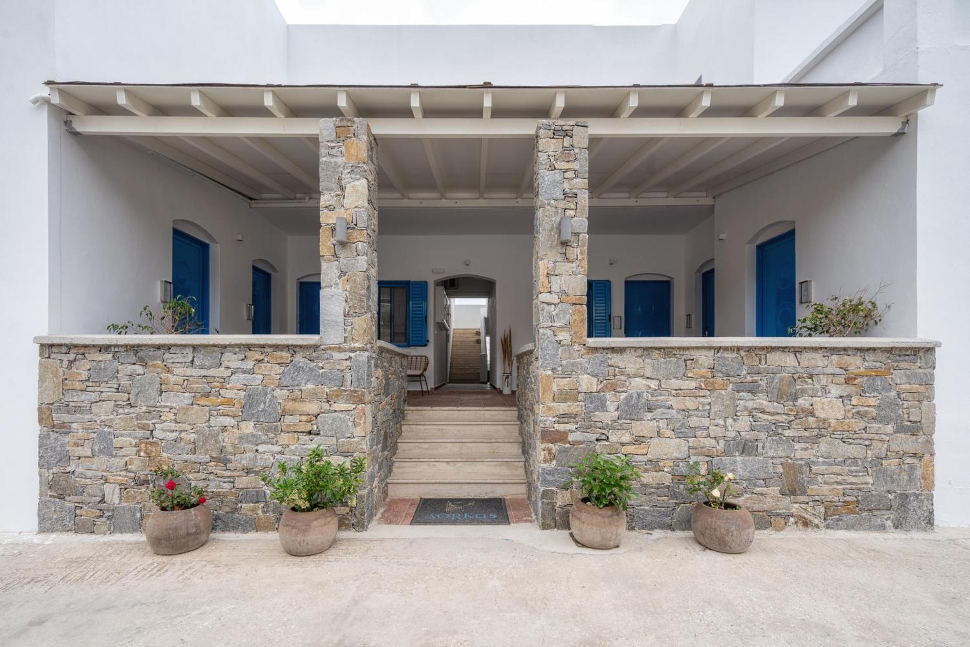 Dorkas Luxury Rooms&Apartments Livadakia Dış mekan fotoğraf